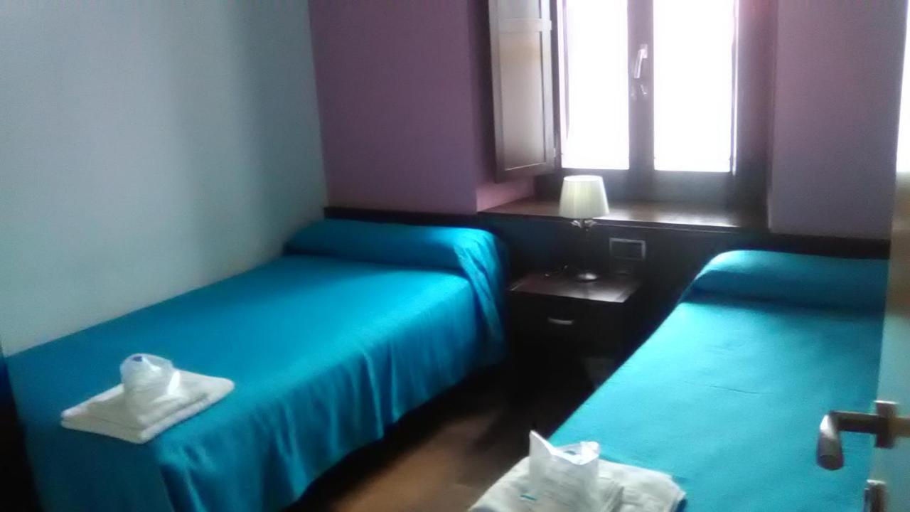 El Albergue Covaleda Eksteriør billede